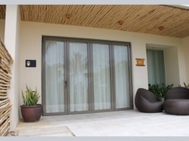 CỬA NHÔM XẾP NHIỀU CÁNH