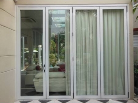 CỬA NHÔM XẾP NHIỀU CÁNH