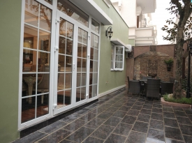 CỬA NHÔM XẾP NHIỀU CÁNH