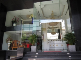 TƯỜNG KÍNH KHỔ LỚN
